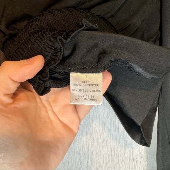 Altar’d State Black Longsleeve Silky Cropped Top Dressy Blouse size Small - Picture 7 of 7